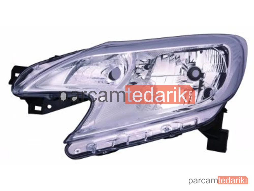 Far — Ön Sağ Nissan NOTE 13 - 21511G8RLDEM