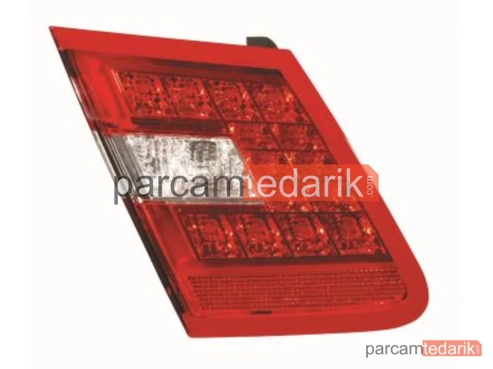 Stop Lambası — Mercedes-Benz E-Serisi - 4401310LAQ