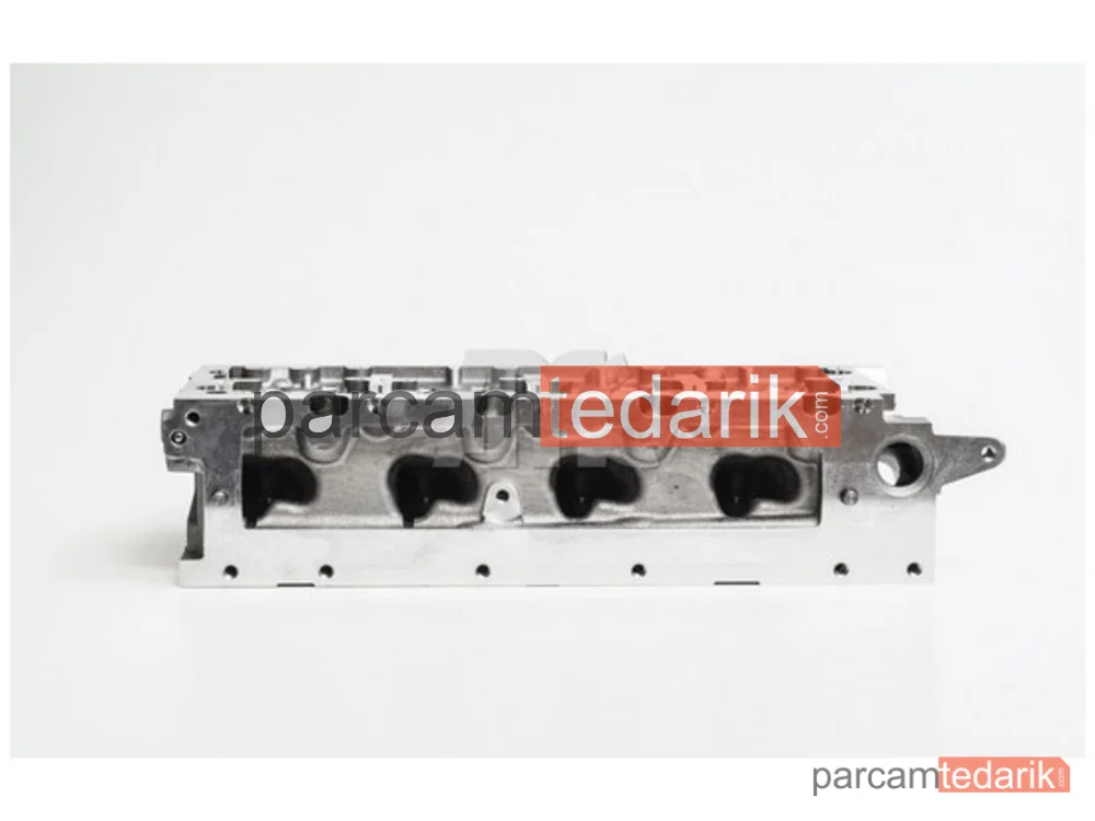 AMC 908736 | Silindir Kapağı 1.6 TDI (CLHA-CRKB-CXMA-CXXB-DBKA-DDYA) — VW Golf, Passat, Jetta, Caddy, Audi A3, Seat Leon