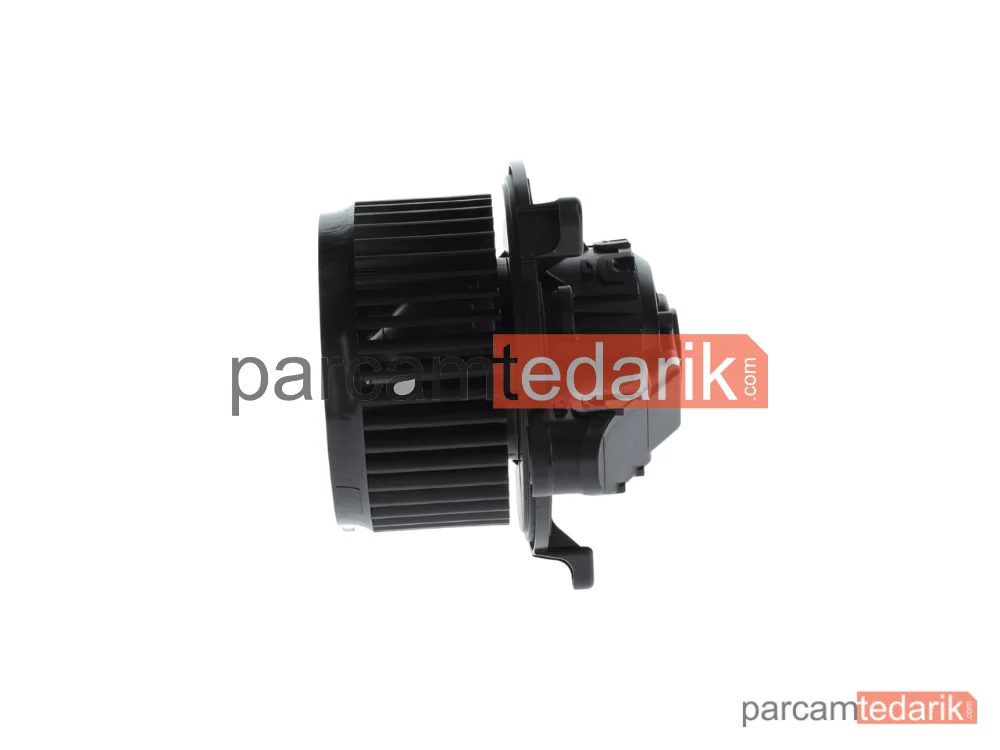 BOSCH 0130115807 | Kalorifer Fan Motoru — Ford Fiesta VII, Ford Ecosport, Ford Puma