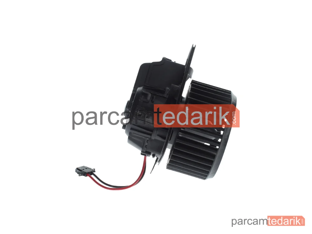 BOSCH 0130115812 | Kalorifer Fan Motoru — VW Multivan T6, VW Transporter T6 / Caravelle T6, VW Transporter T6