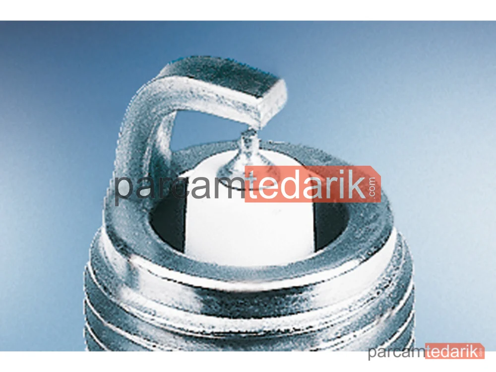 BOSCH 0242135509 | Buji — Mercedes-Benz C-Serisi, Mercedes-Benz E-Serisi, Mercedes-Benz E-Serisi T-Model