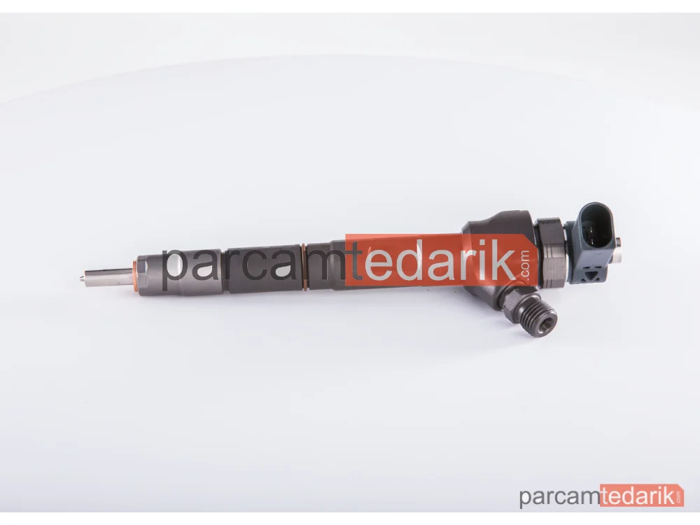 BOSCH 0445110646 | Enjektör — VW Caddy III, VW Passat B7, VW Passat B7 Variant
