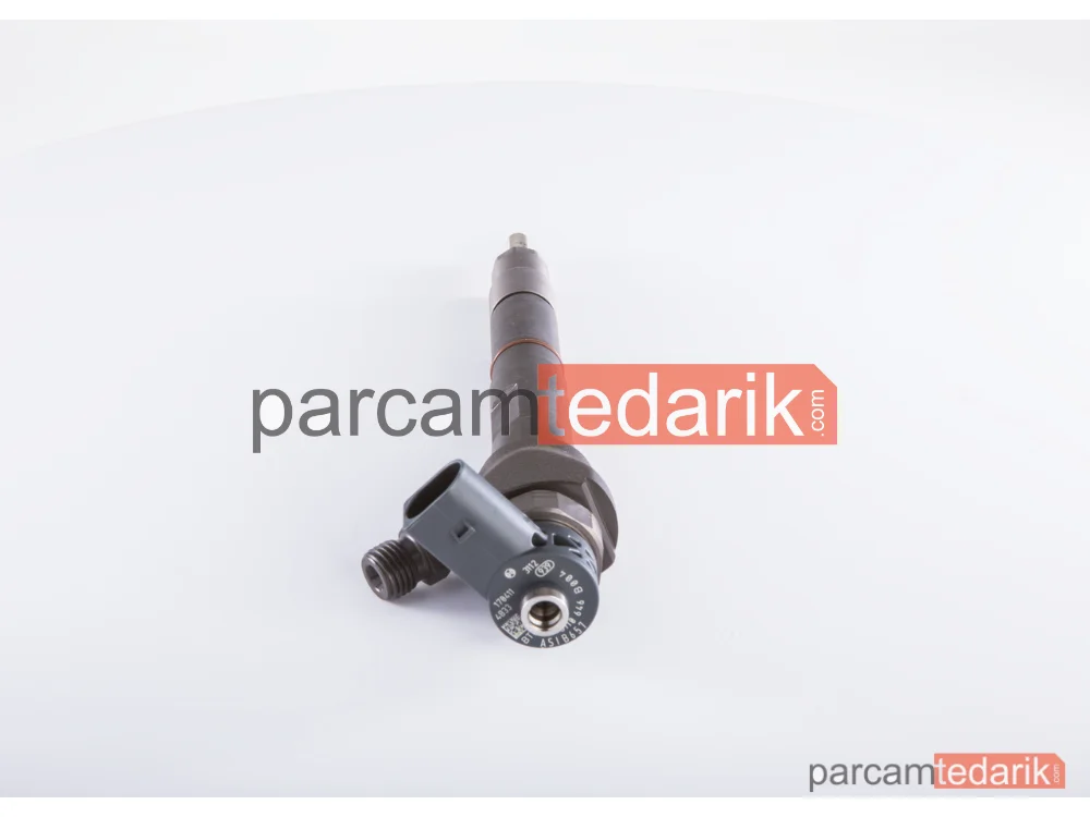 BOSCH 0445110646 | Enjektör — VW Caddy III, VW Passat B7, VW Passat B7 Variant