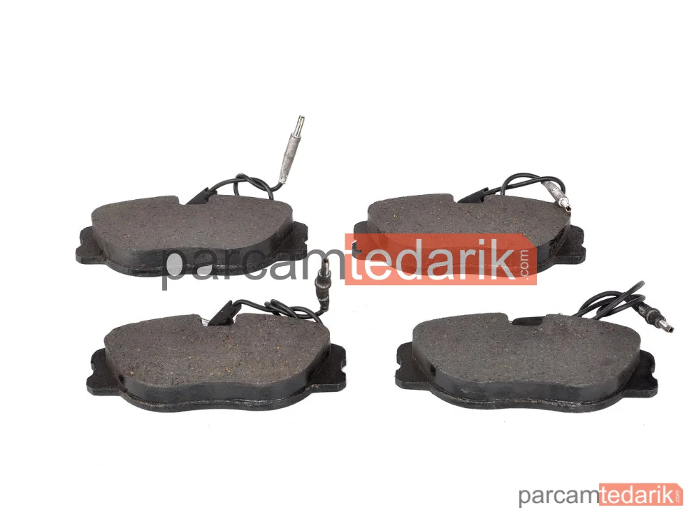 BOSCH 0986424033 | Fren Balatası (Ön) — Peugeot Expert, Citroen Evasion Mpv, Fiat Scudo