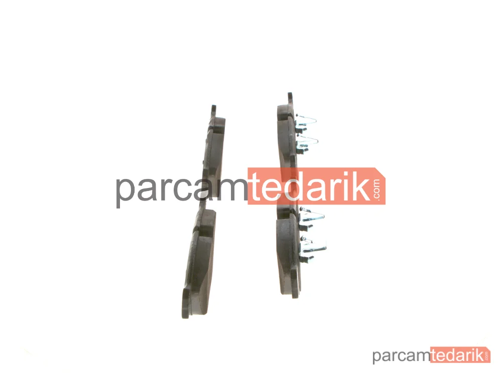 BOSCH 0986424649 | Fren Balatası (Ön) — VW Passat B5.5, VW Passat B5.5 Variant, Audi A8 D2