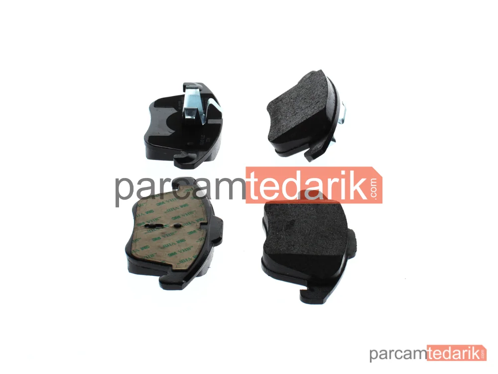 BOSCH 0986424986 | Fren Balatası (Ön) — Peugeot 208 II, DS 3 / DS 3 Crossback, Peugeot 2008 II