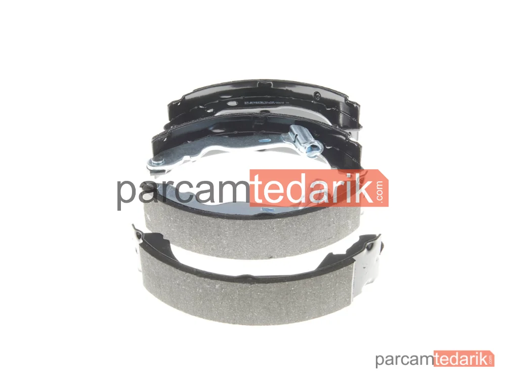 BOSCH 0986487774 | Fren Balatası (Arka) — Dacia Duster, Dacia Duster Kasa/suv, Renault Duster