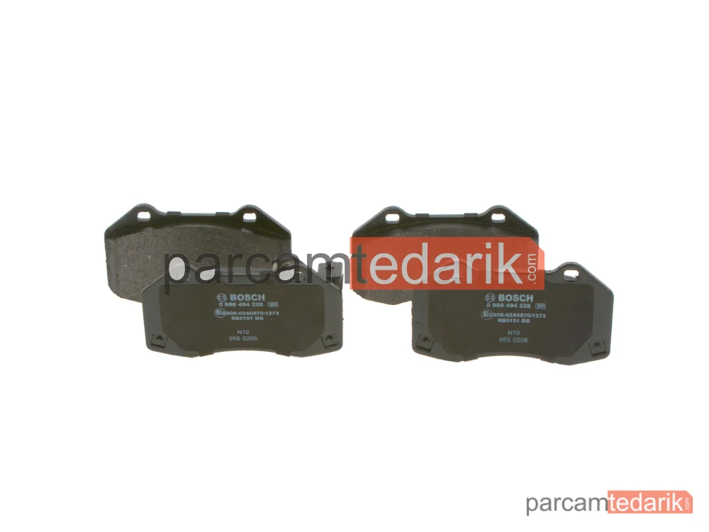 BOSCH 0986494228 | Fren Balatası (Ön) — Renault Megane III Coupe, Renault Megane II, Abarth 500 / 595 / 695