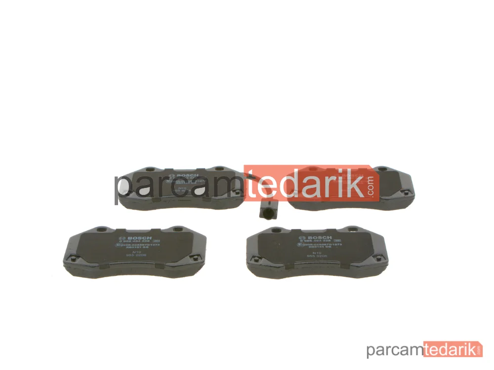 BOSCH 0986494228 | Fren Balatası (Ön) — Renault Megane III Coupe, Renault Megane II, Abarth 500 / 595 / 695