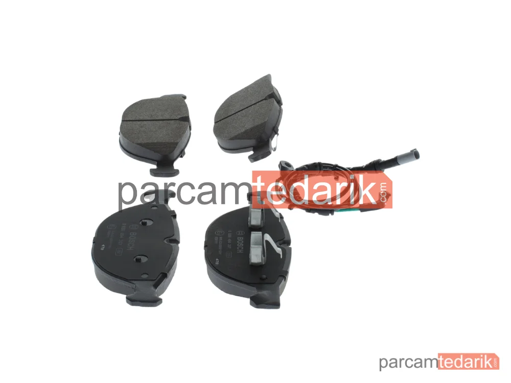 BOSCH 0986494307 | Fren Balatası (Ön) — BMW X5, BMW X6