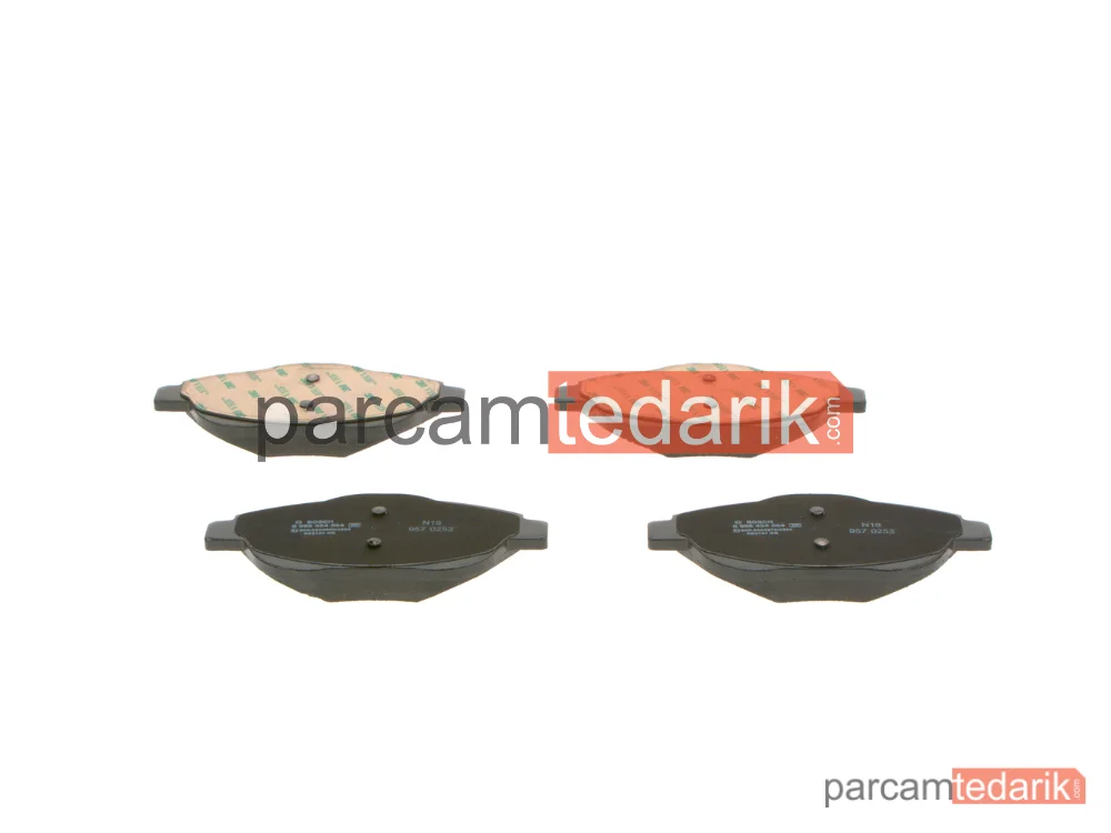 BOSCH 0986494564 | Fren Balatası — Opel Crossland X / Crossland, DS 3 / DS 3 Crossback, Opel Corsa F