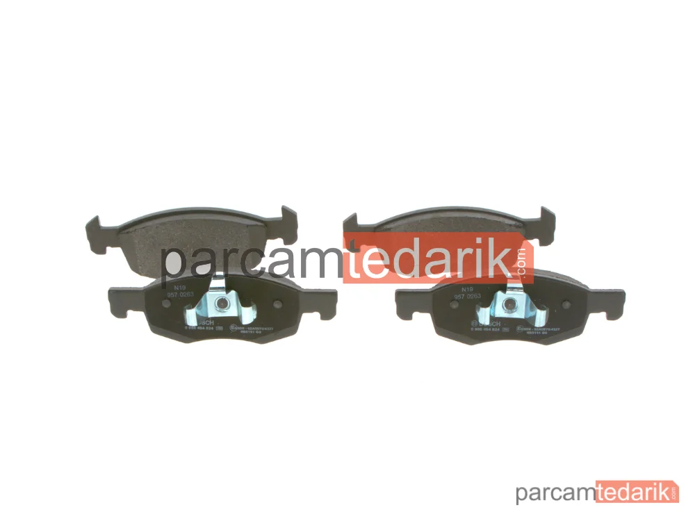 BOSCH 0986494824 | Fren Balatası — Opel Corsa E