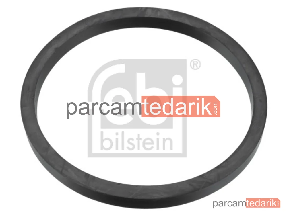 18778 | Yağ Soğutucusu — Audi A6 C4 (4A2), VW Passat B3/B4 (3A2, 35I), Audi A6 C4 Avant (4A5)