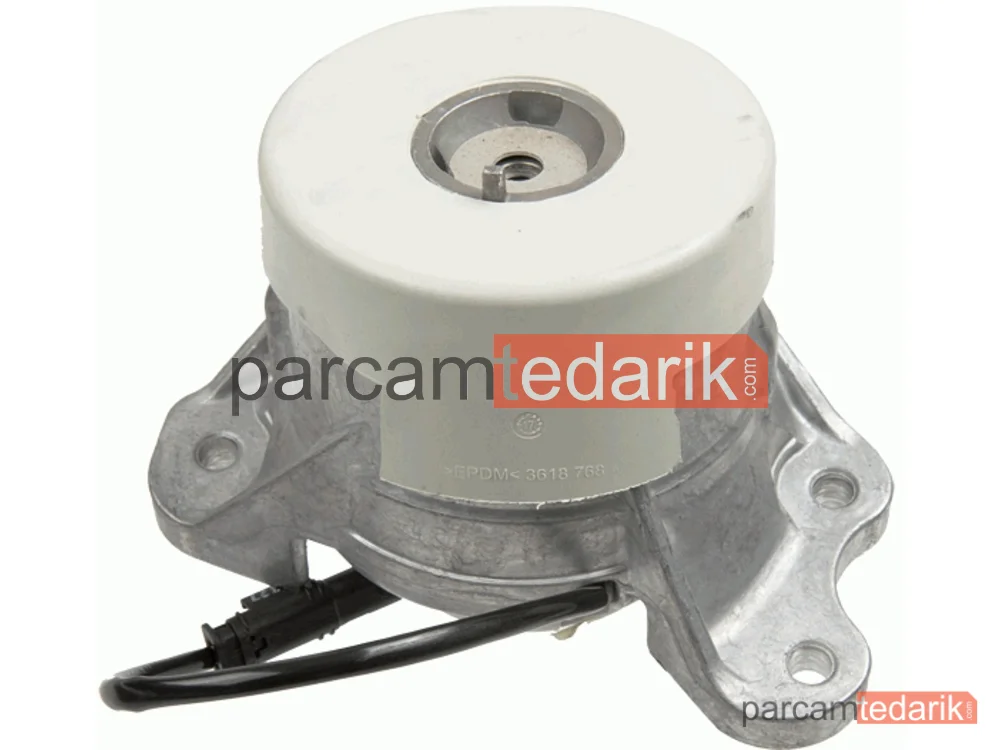 3953601 | Motor Takozu — Mercedes-Benz GLC, Mercedes-Benz GLC Coupe