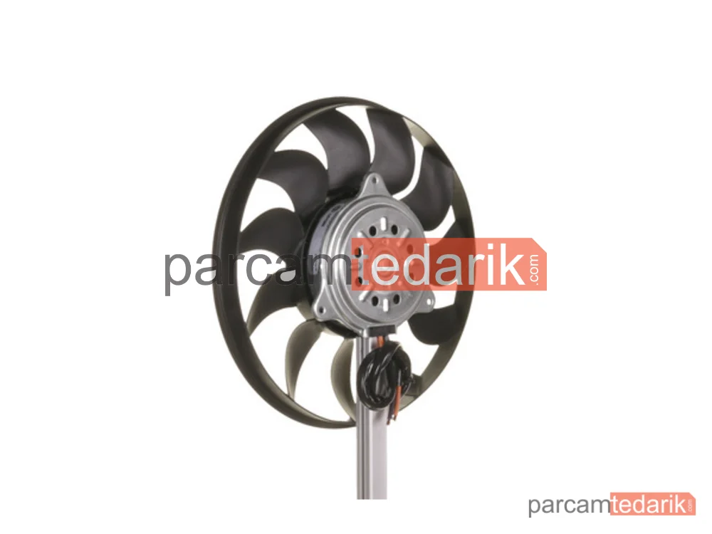 BEHR CFF136000S | Fan Motoru — 300 MM 200W (Audi A4 01-08 A6 02-05 Seat Exeo 09-14)