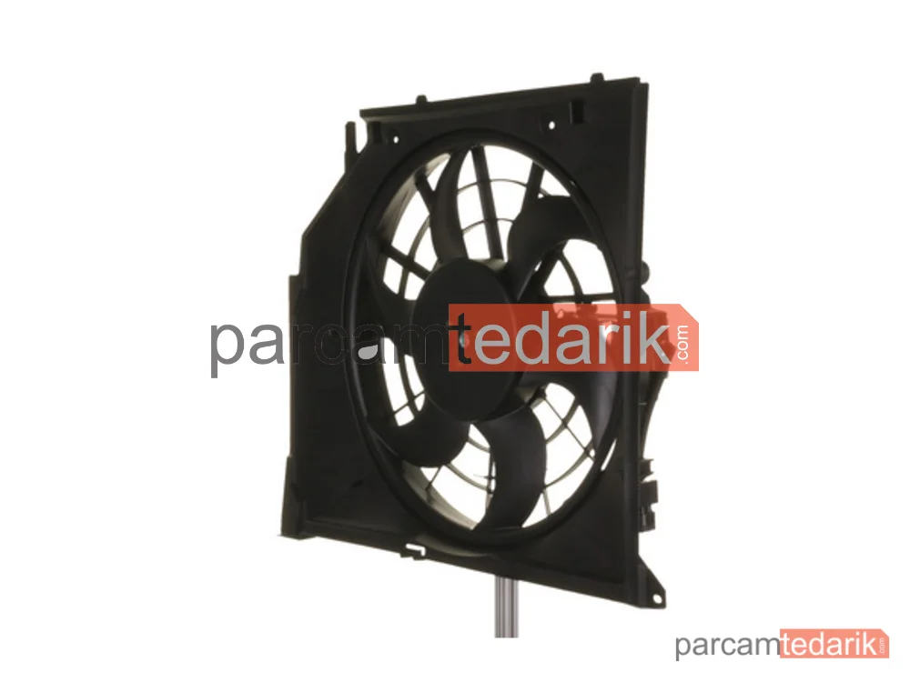 BEHR CFF137000S | Soğutma Fanı — BMW 3 Seri E46 / M43-N42-N46