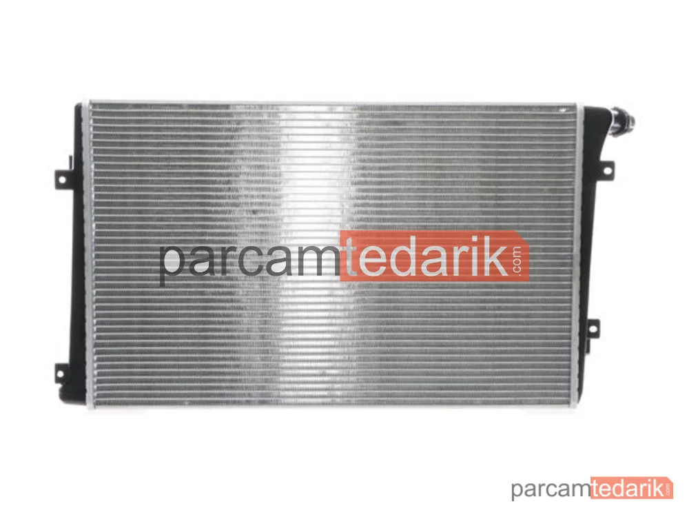 BEHR CR1203000S | Su Radyatörü — VW Caddy 04-11 Golf 06-09 Passat 06-11 Audi A3 04-13
