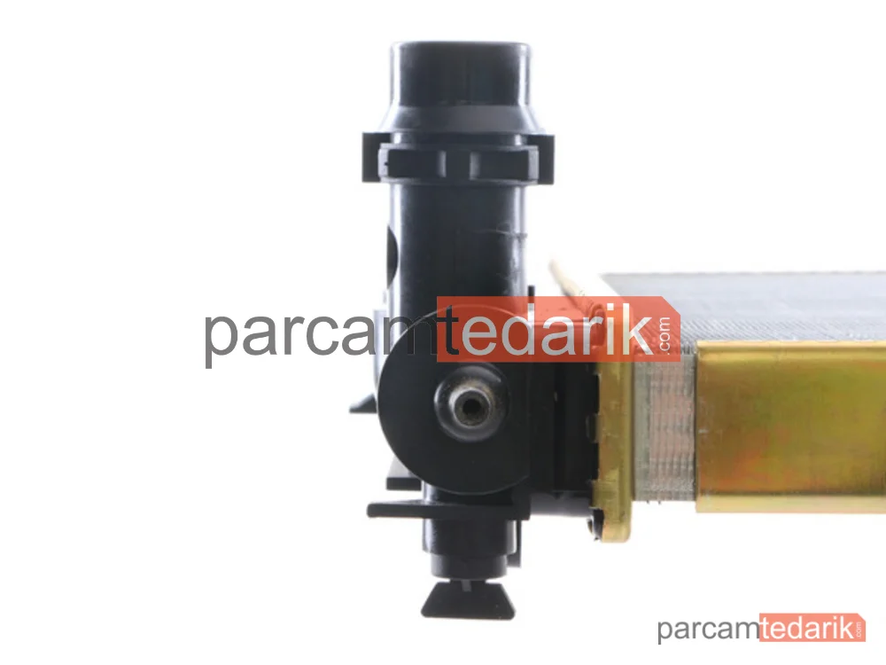 BEHR CR132000S | Su Radyatörü — VW Passat / Audi A4 Otomatik