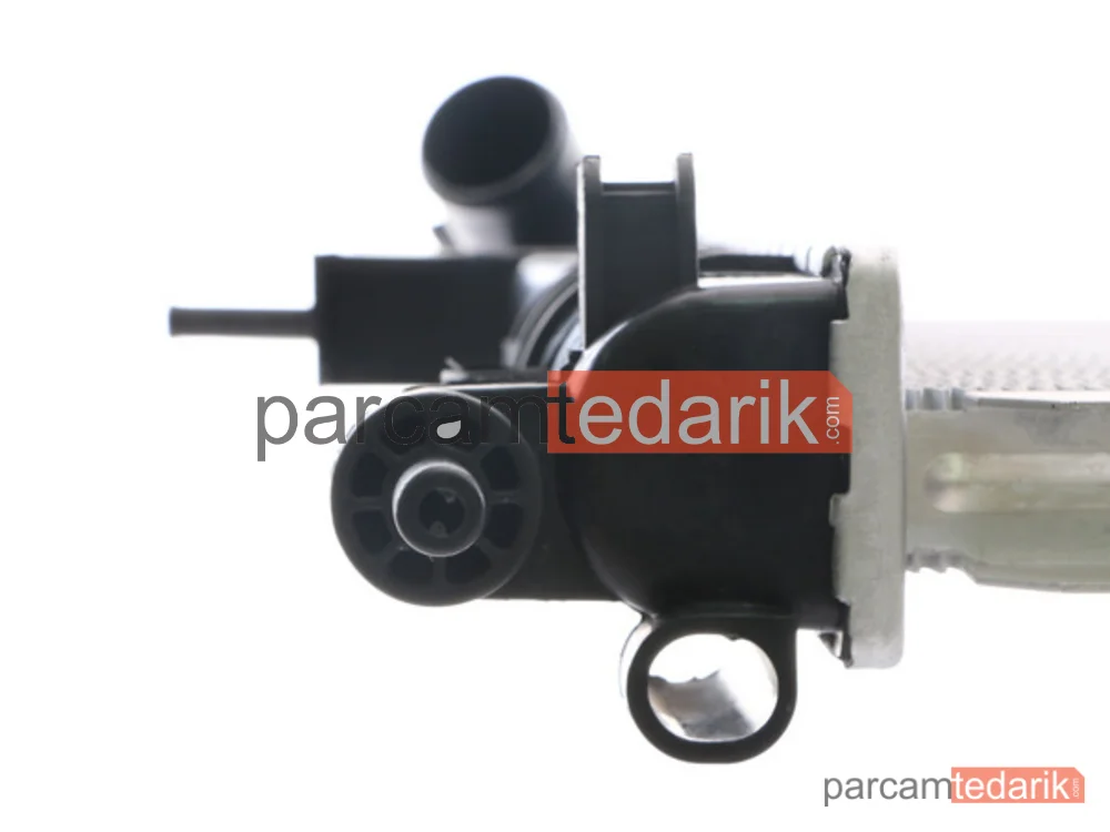 BEHR CR1687000S | Su Radyatörü — Su (Opel Astra H) Brazing