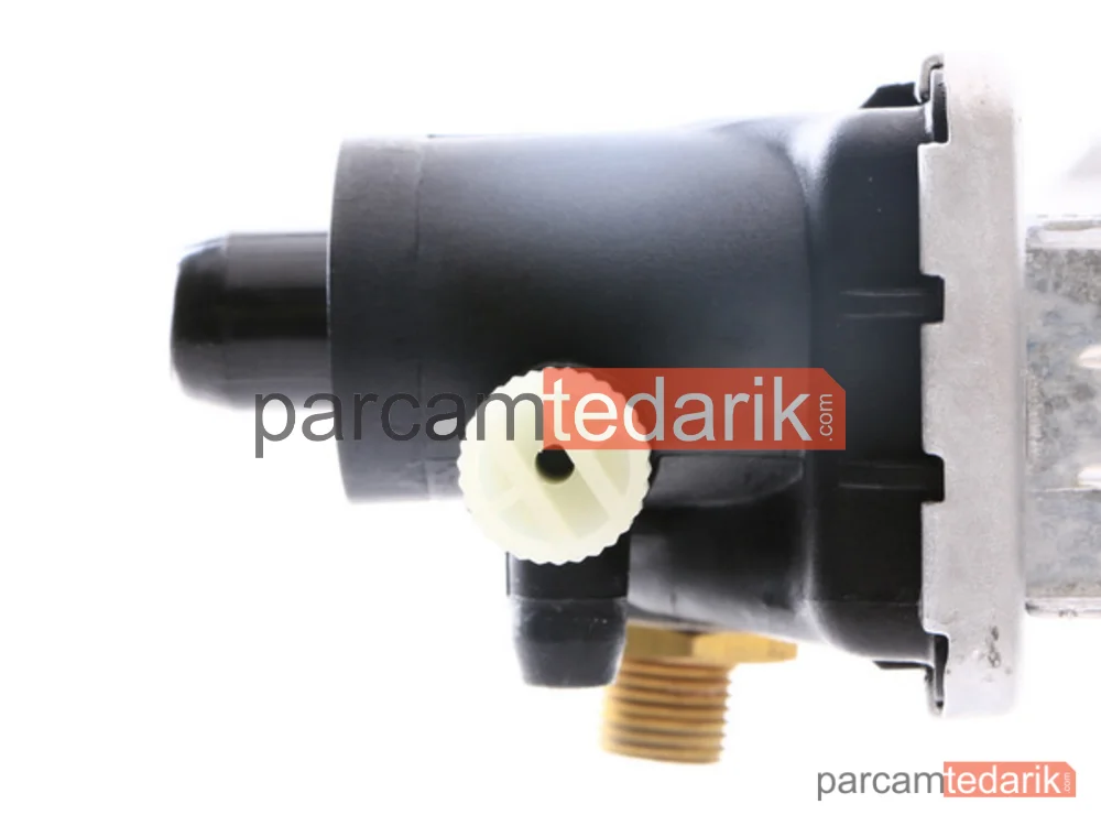 BEHR CR255000S | Su Radyatörü — Mercedes W124-W201 200E-190E / MEK-OTOM / Klimasiz