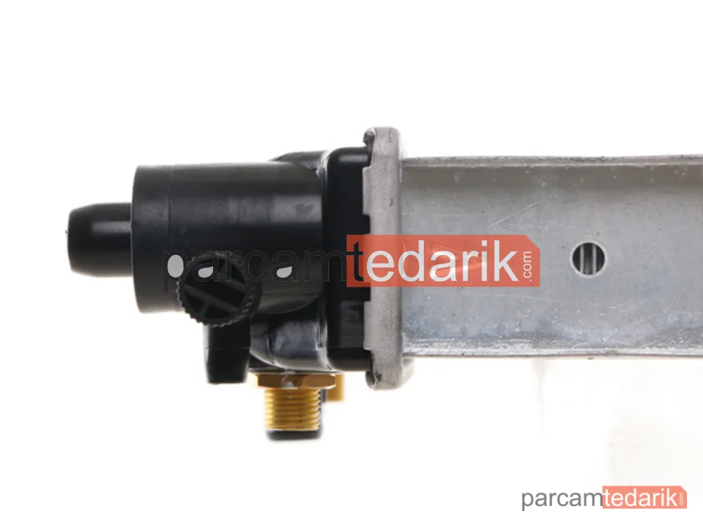 BEHR CR276000S | Su Radyatörü — Mercedes W124-E200 /M111 Klimasiz