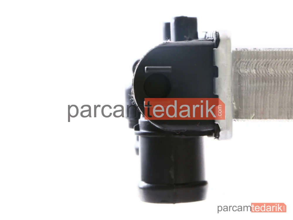 MAHLE CR394000S | Su Radyatörü — Seat Ibiza II, Seat Cordoba, Seat Cordoba Vario