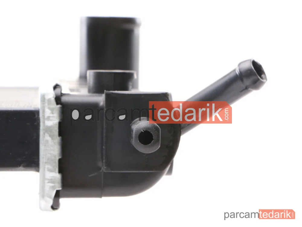 BEHR CR446000S | Su Radyatörü — Klimasiz (Opel Astra F 1.4 1.6I)