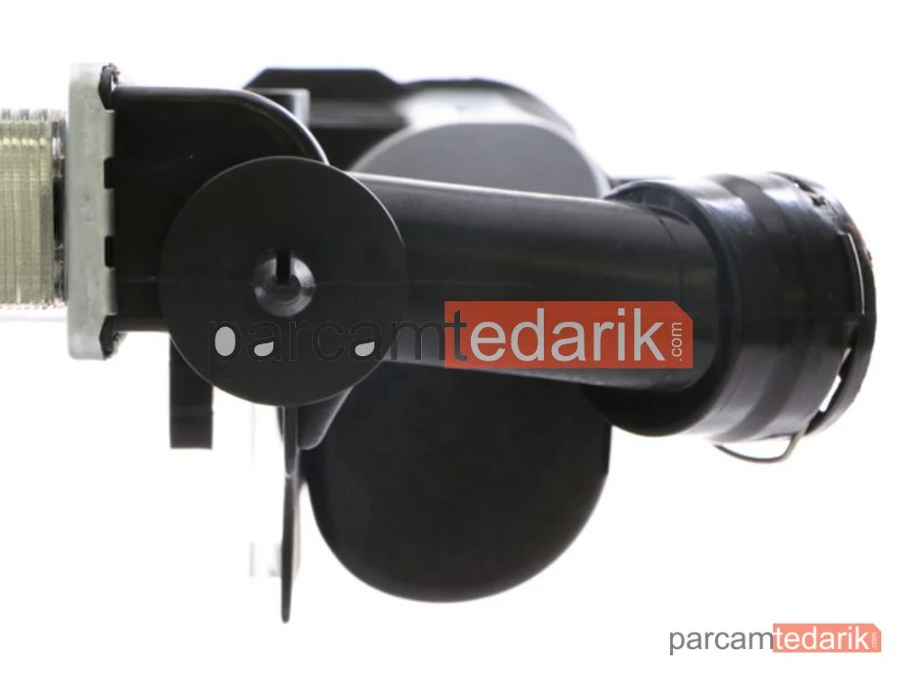 BEHR CR478000S | Su Radyatörü — Klimasiz (Peugeot 306 1.4 1.6 1.8 7 / CITROEN Xsara 1.4 1.6 1.8)