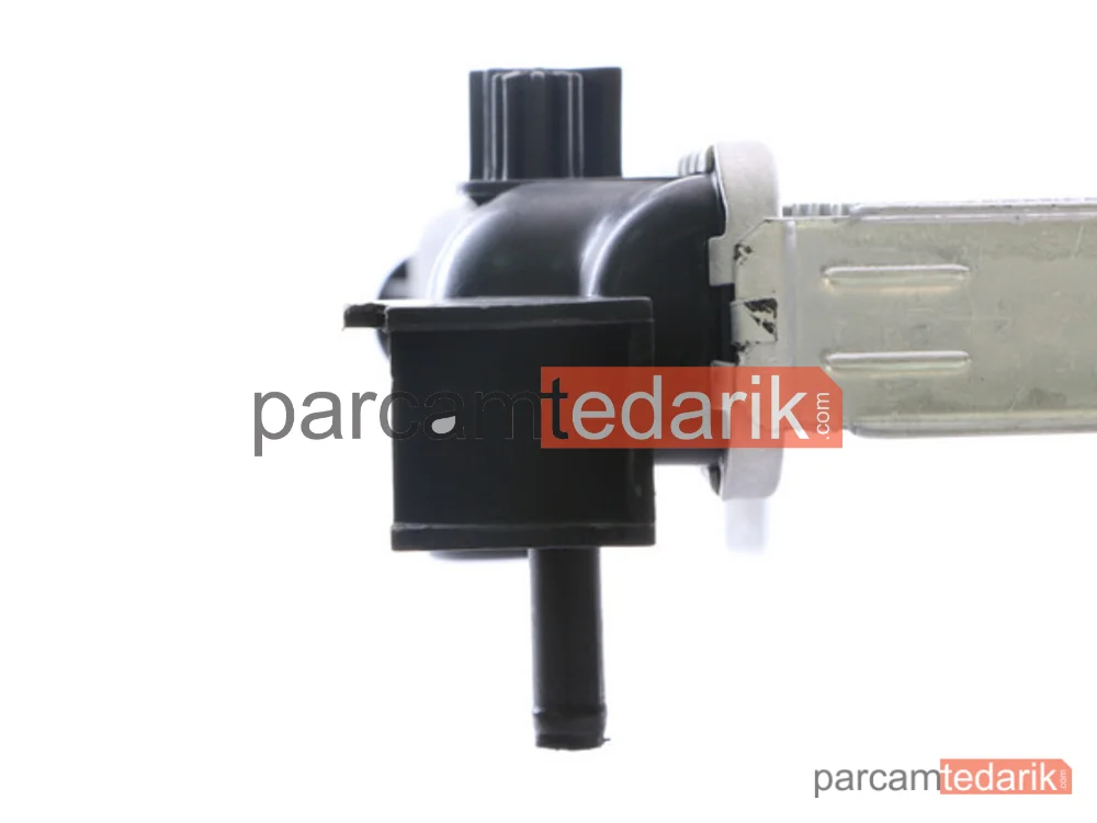 BEHR CR830000S | Su Radyatörü — Yağ Sogutuculu Otomotik (Audi A6 05-11)