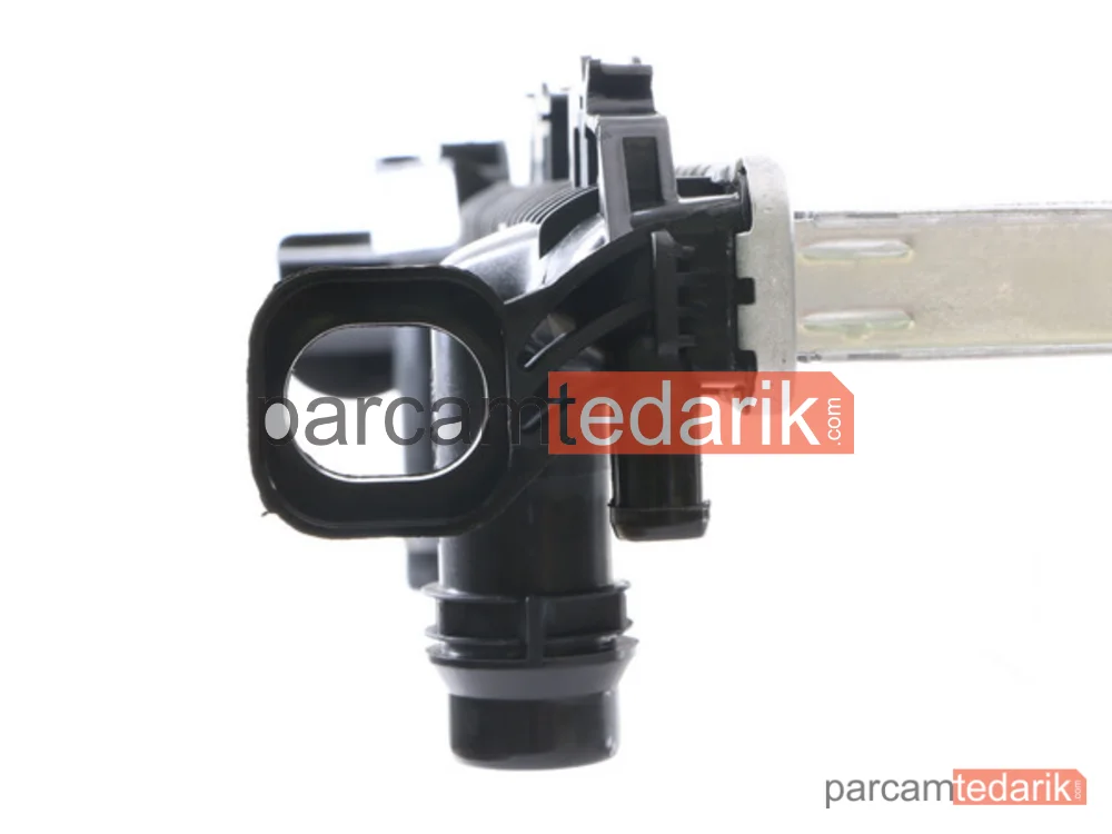 BEHR CR910000S | Su Radyatörü — Otomotik Sanzuman (Audi A4 08-16 A5 10-17 Q5 09-17)