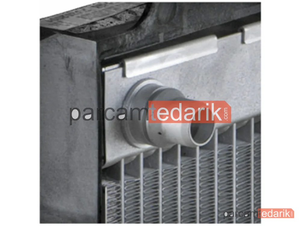 BEHR CR922000P | Su Radyatörü — BMW F01-F02-F06-F07-F10 Ilave