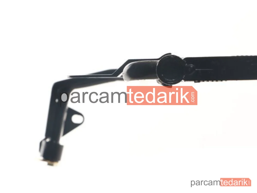 BEHR AC180000S | Klima Kondenseri — VW Golf 98-06 Audi A3 97-03 Seat Leon 00-06 Skoda Octavia 97-00