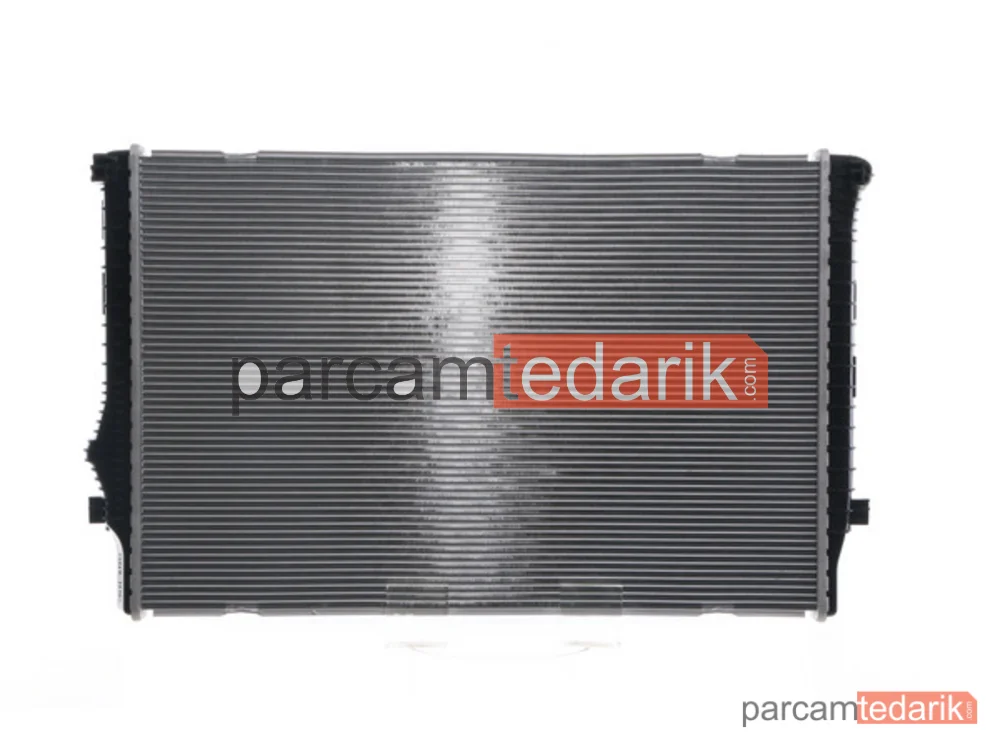 CR811000S | Su Radyatörü — 32MM(VW Golf VII 2.0 12- Passat 15- / Audi A3 1.8 2.0TFSI 12-)