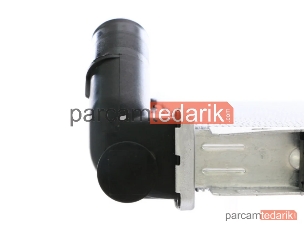 BEHR CR204000S | Su Radyatörü — Nissan Interstar Minibüs/Otobüs, Nissan Interstar Panelvan/Van, Nissan Interstar Platform şasi