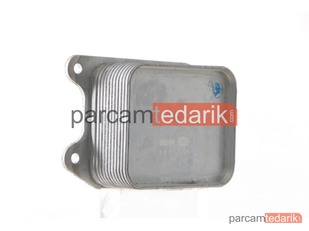 BEHR CLC140000S | Yağ Soğutucusu — VW Caddy 16- Golf 16- Passat 15- Polo 18- Audi A3 17- Seat Leon 17