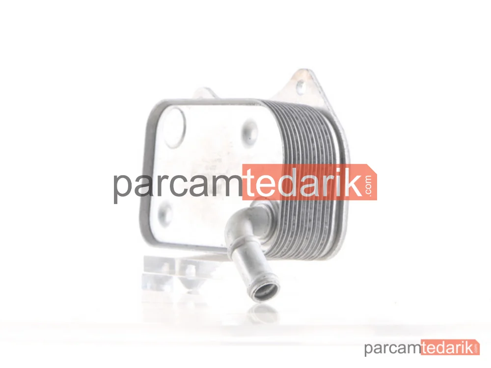 BEHR CLC4000S | Yağ Soğutucusu — VW Passat 01-05 Audi A4 01-08 A6 02-05