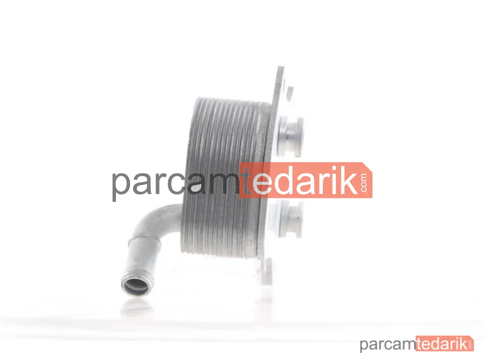 BEHR CLC4000S | Yağ Soğutucusu — VW Passat 01-05 Audi A4 01-08 A6 02-05