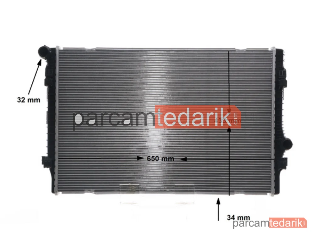 BEHR CR811000S | Su Radyatörü — 32MM(VW Golf VII 2.0 12- Passat 15- / Audi A3 1.8 2.0TFSI 12-)