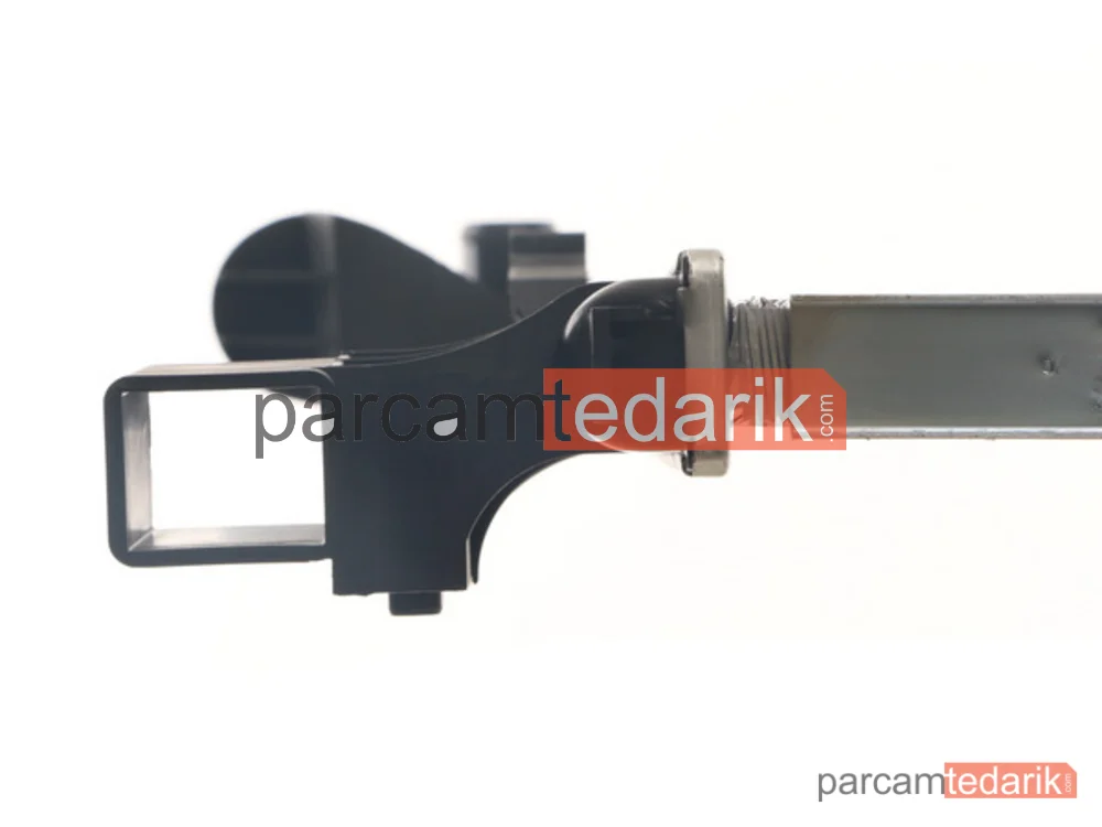 MAHLE CR81000S | Su Radyatörü — VW Amarok