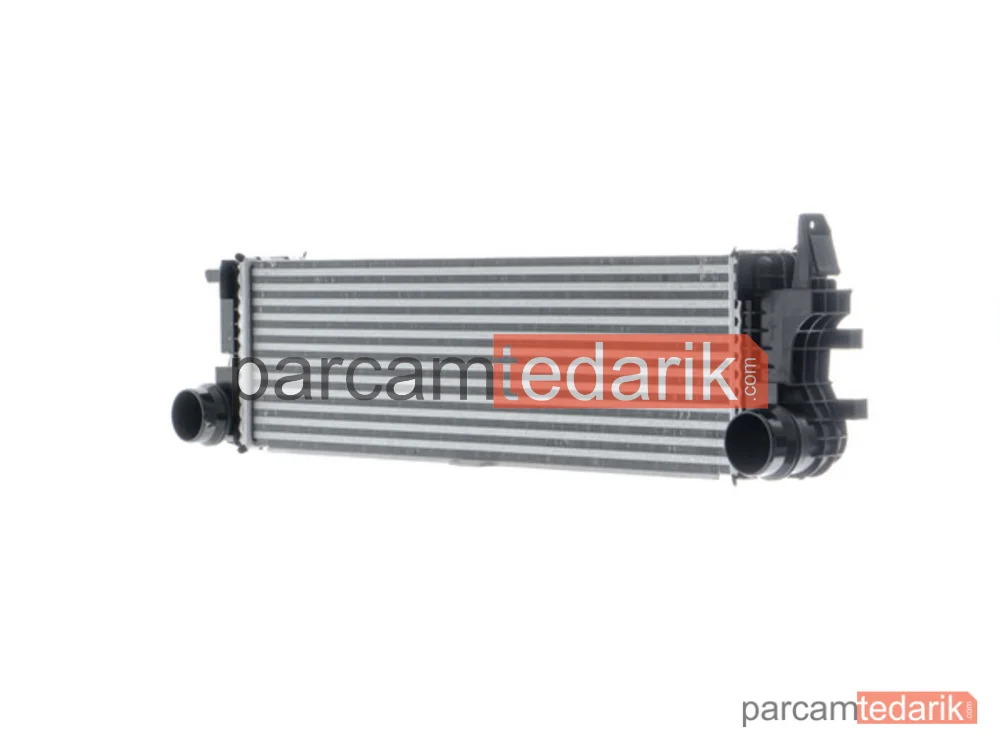BEHR CI180000P | Turbo Radyatörü — Mercedes Vito W447 14- O.E