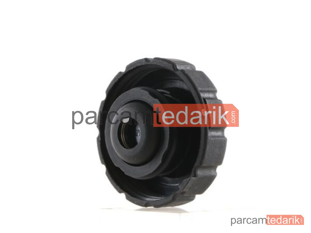 BEHR CRB139000S | Su Radyatörü — Kapağı (Mercedes 164/203/209/210/211/220/221/447)