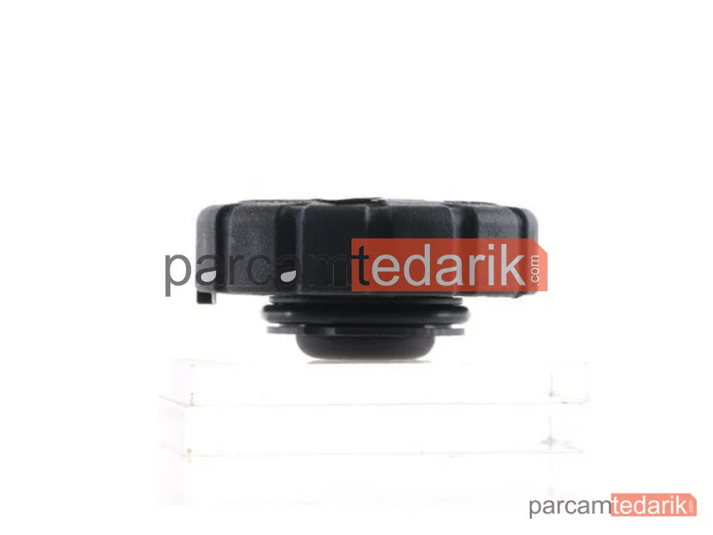 BEHR CRB139000S | Su Radyatörü — Kapağı (Mercedes 164/203/209/210/211/220/221/447)