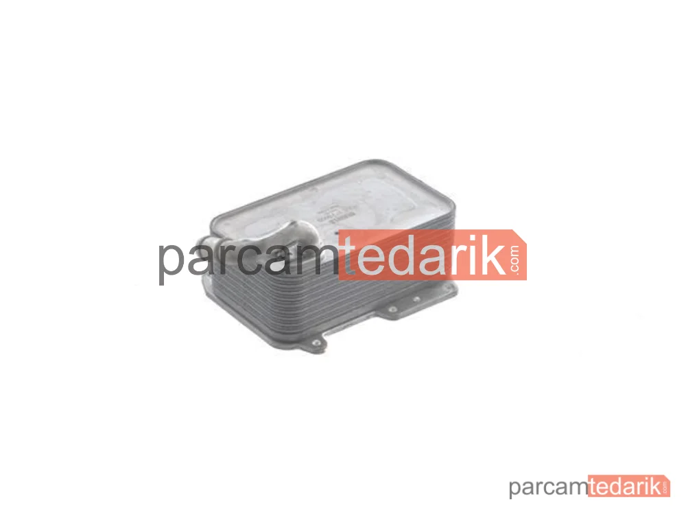 BEHR CLC373000S | Yağ Soğutucusu — VW Touareg 11-14 Audi A4 13-16 A6 11-18 Q5 13-17 Q7 10-15 Porsche Cayenne 10-18