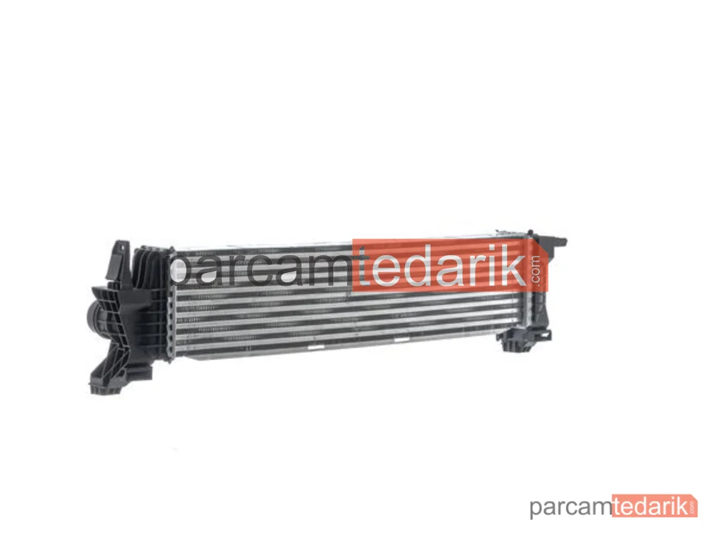 BEHR CI153000S | Turbo Radyatörü — Turbo Radyatörü Mercedes W447 OM622 Vito