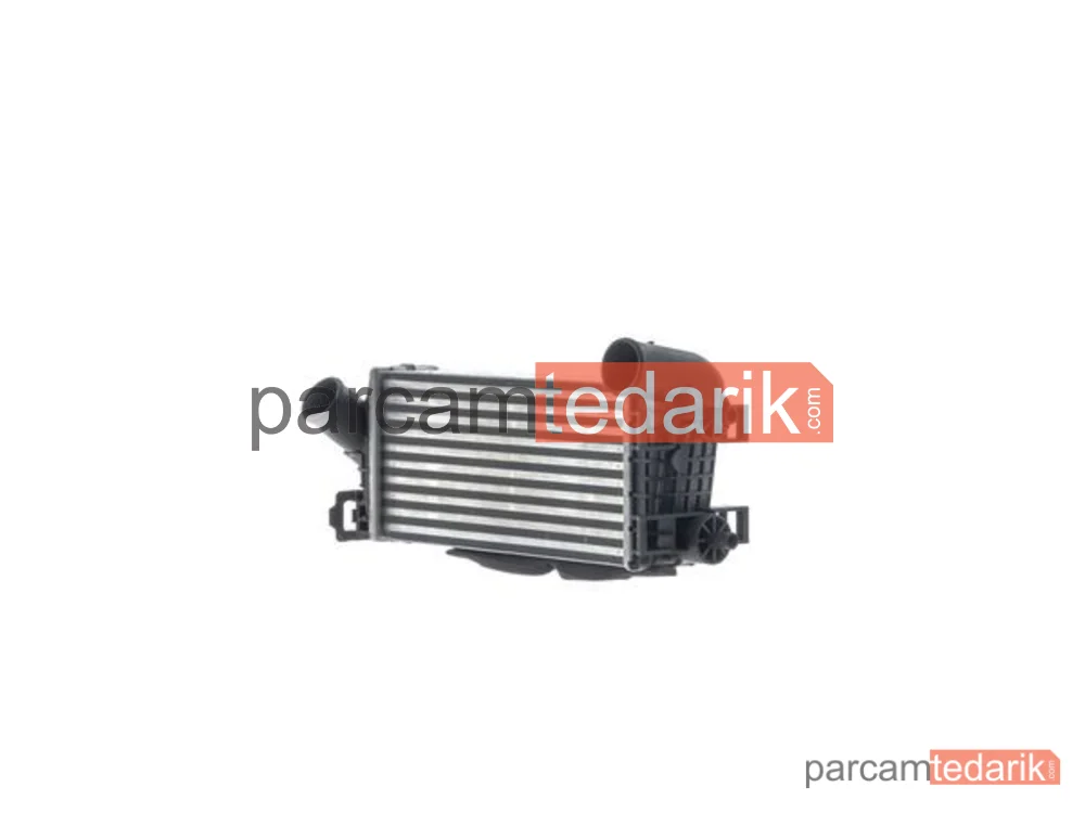 BEHR CI677000S | Turbo Radyatörü — Ford C-Max II Van, Ford Focus III, Ford Focus III Sedan