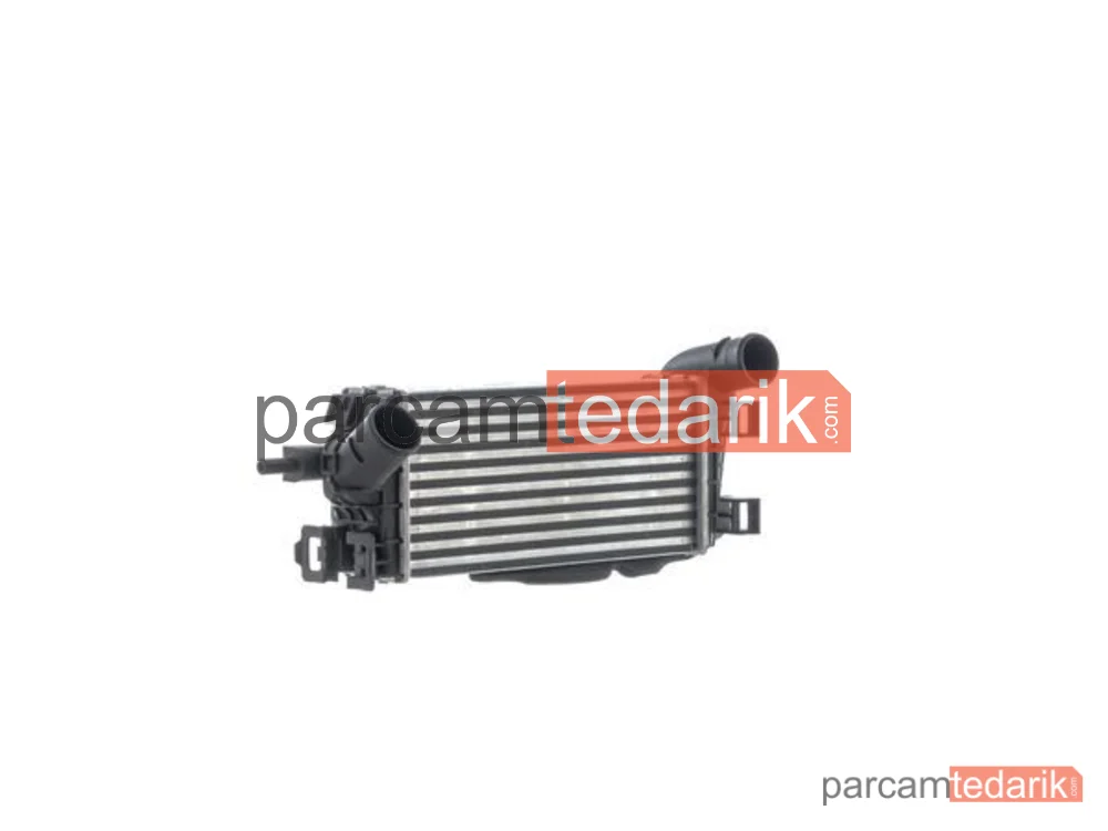 BEHR CI677000S | Turbo Radyatörü — Ford C-Max II Van, Ford Focus III, Ford Focus III Sedan