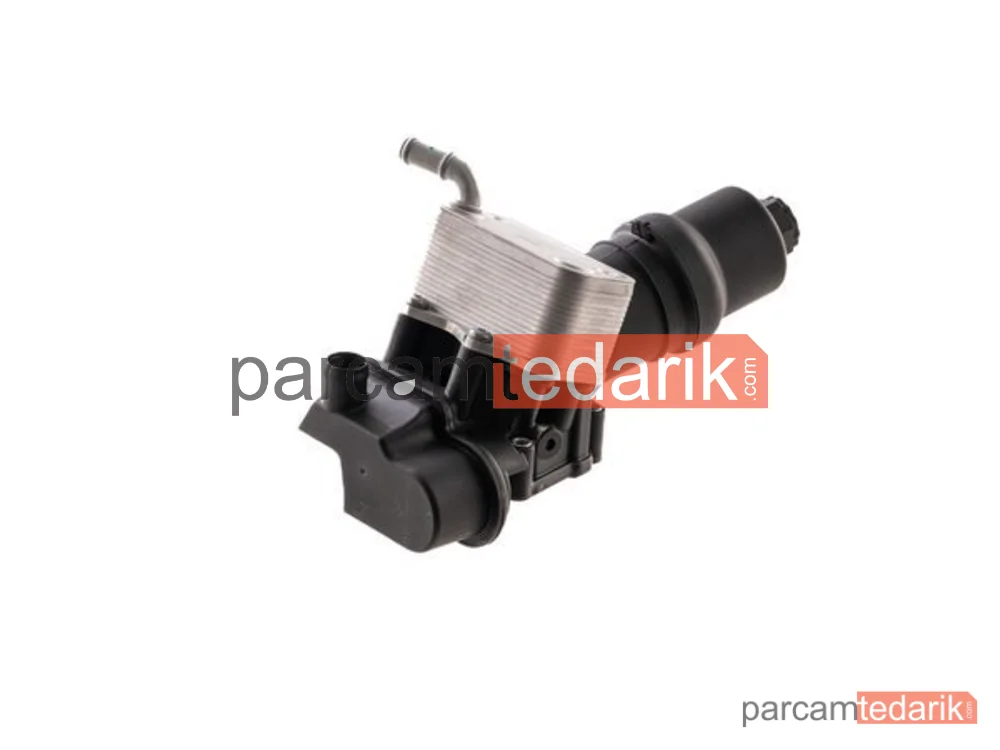 BEHR CLC348000S | Yağ Filtre Gövdesi (Soğutuculu) — VW Golf Passat Audi A3 A4 A6 Seat Leon Skoda Octavia
