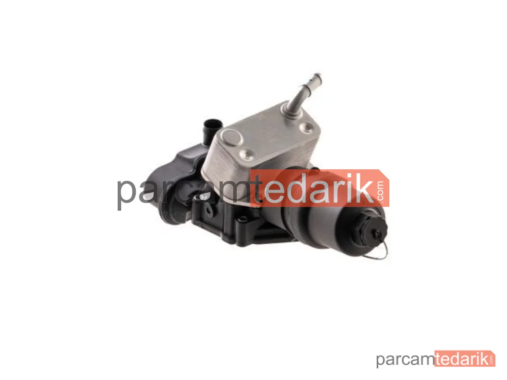 BEHR CLC348000S | Yağ Filtre Gövdesi (Soğutuculu) — VW Golf Passat Audi A3 A4 A6 Seat Leon Skoda Octavia