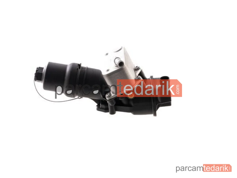 BEHR CLC348000S | Yağ Filtre Gövdesi (Soğutuculu) — VW Golf Passat Audi A3 A4 A6 Seat Leon Skoda Octavia